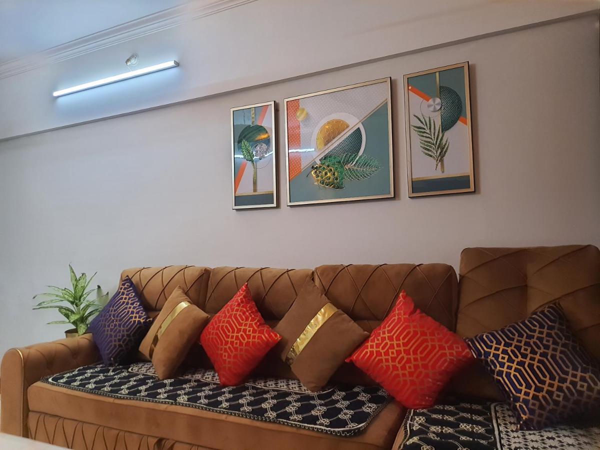 Osi Apartments Perry Cross Bandra West Mumbai  Buitenkant foto